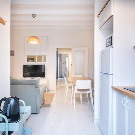 Cozy In The Heart Of Gracia Apartament Barcelona